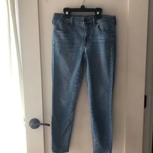 American Eagle Outfitters Light Wash Jegging